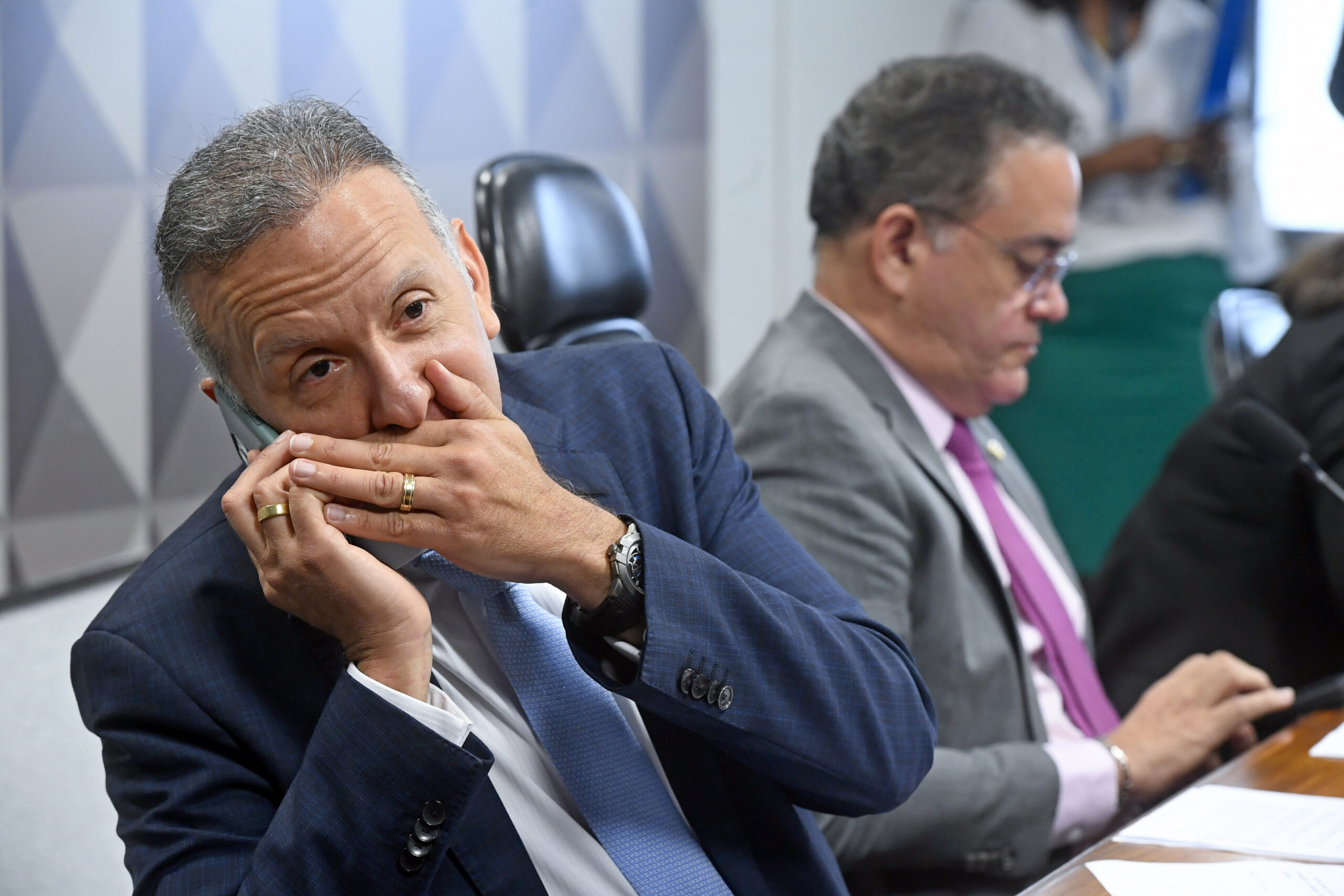 Fotografia de arquivo: Comissão Mista Temporária da Reforma Tributária (CM-ReformaTributária) realiza audiência pública interativa com a participação da professora de Direito Tributário da Universidade de Leeds, Rita de La Feria. Mesa: relator da CM-ReformaTributária, deputado Aguinaldo Ribeiro (PP-PB); presidente da CM-ReformaTributária, senador Roberto Rocha (PSDB-MA). Foto: Marcos Oliveira/Agência Senado.